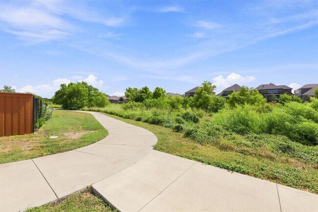 Building Photo - 658 Cherrystone Loop