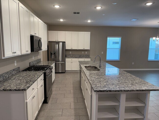 Building Photo - Terrifically Maintained Rental Home in Leesburg!