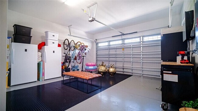 Building Photo - 6327 Trailblaze Bnd
