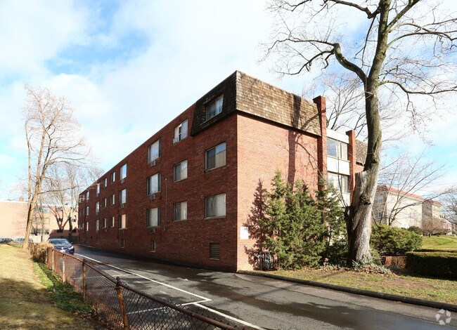 Building Photo - Concord House