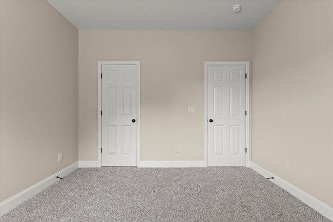 Building Photo - 288 Big Oak Ln