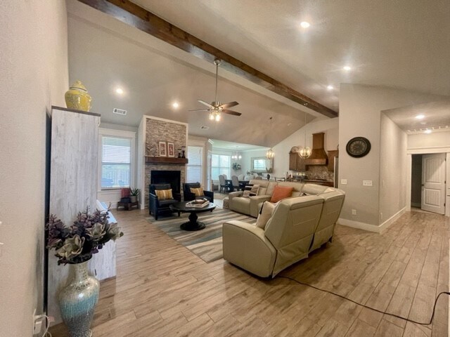 Building Photo - 1341 Little Osage Ln