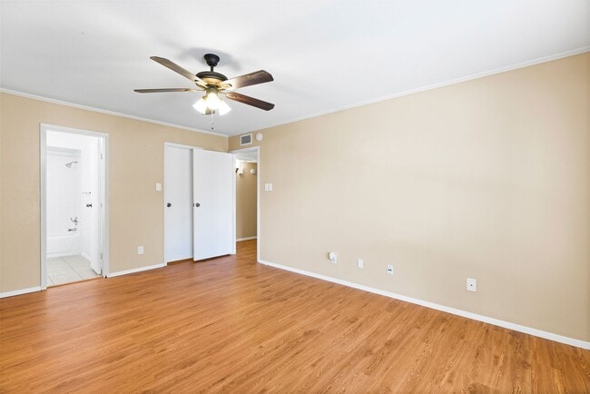 Building Photo - 14777 Wunderlich Dr