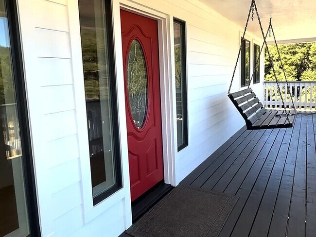 Building Photo - Beautiful 2 Bed 2 Bath Home Available NOW!!!