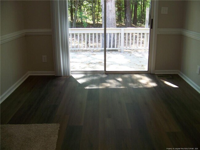 Building Photo - 1981 Wheeling St