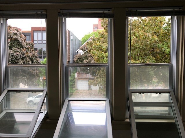 NICE! East vista view! - 1527 N Jackson St