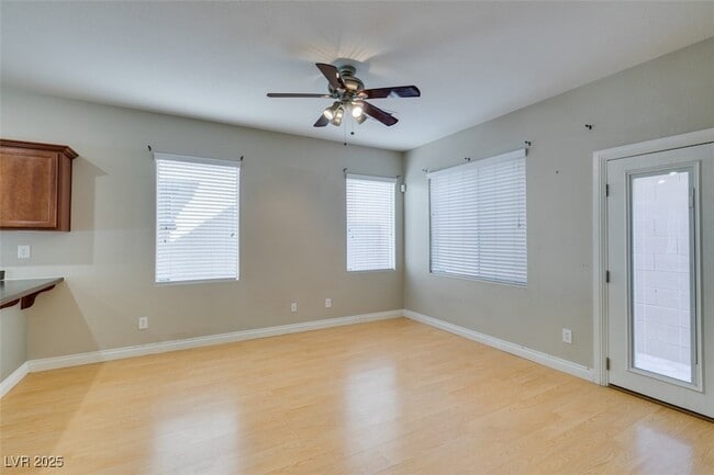 Building Photo - 169 Almond Ridge Pl