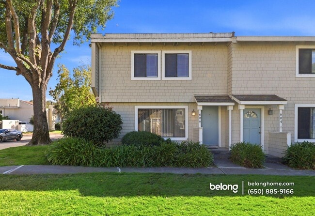 Building Photo - 606 Fairhaven Way
