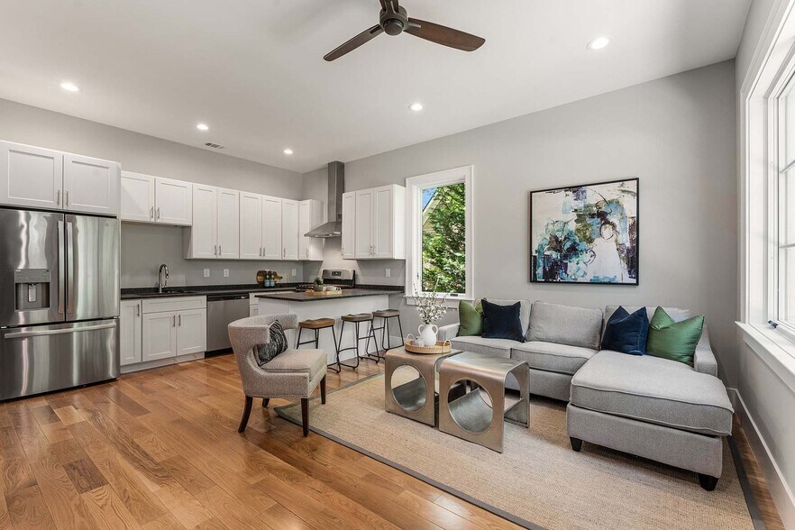 Building Photo - 98 Johnson Ferry Rd NW