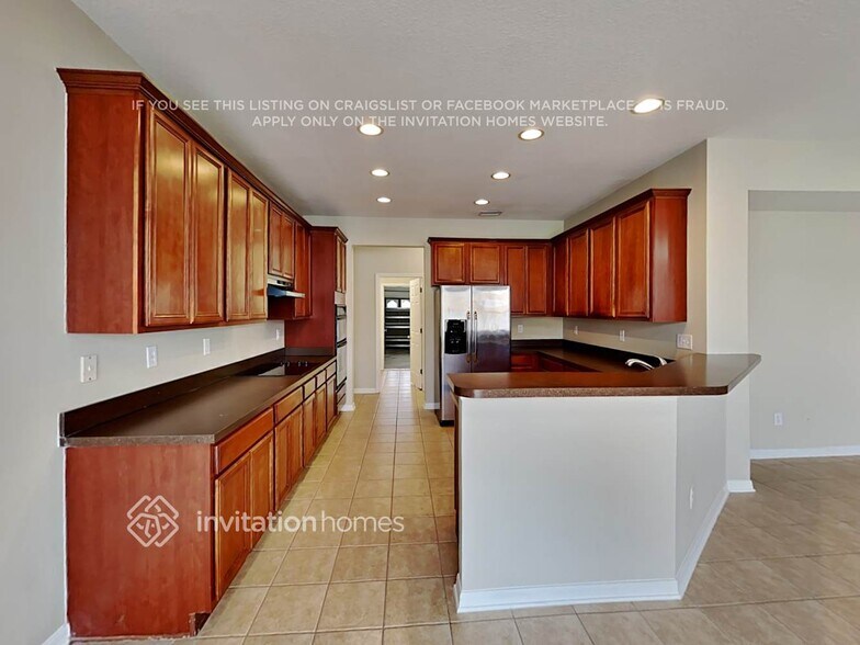 Building Photo - 4645 White Bay Cir