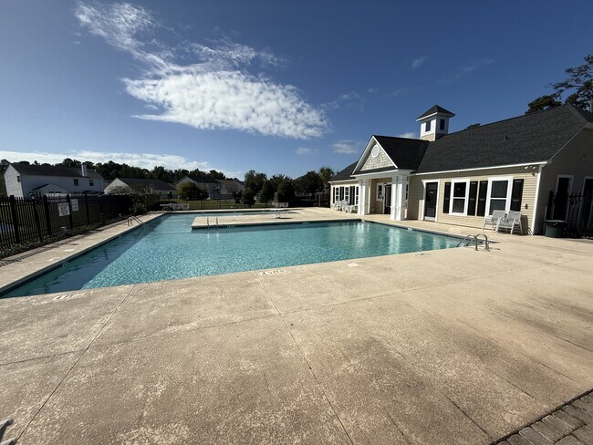Building Photo - 170 Bellegrove Dr