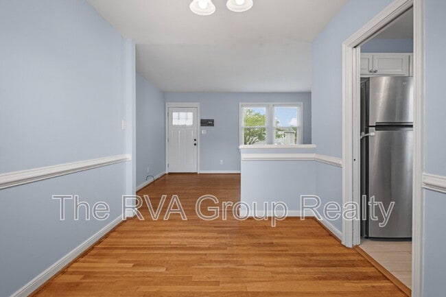 Building Photo - 3411 Oxnard Rd