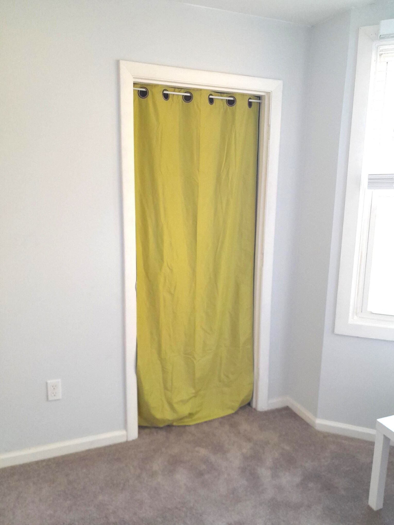 Building Photo - 8 Slocum St