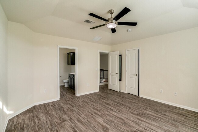 Building Photo - 12422 Stoneridge Gap Ln