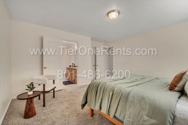 Building Photo - This property offers a NO DEPOSIT option available wit Obligo!