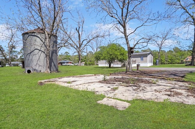 Building Photo - 4bd 2ba Mobile HOME FOR RENT!