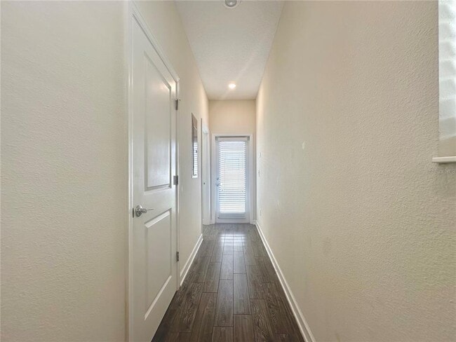 Building Photo - 10247 Love Story St