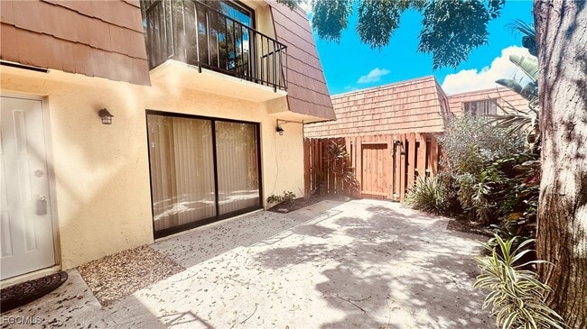 Building Photo - 1715 Park Meadows Dr