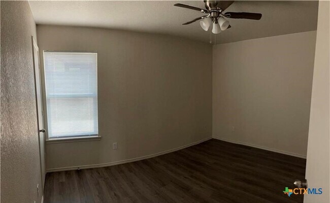 Building Photo - 1304 Liberation Ln