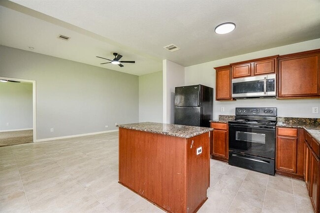 Building Photo - 6615 Poplar Rose Ct.