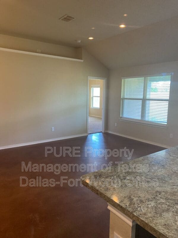 Building Photo - 7320 Mistletoe Trail