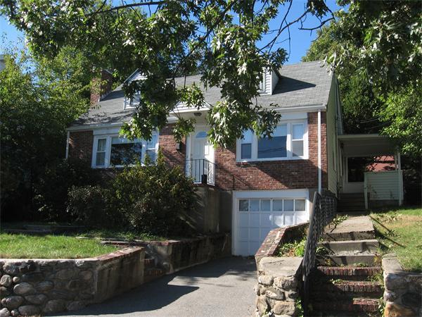 Building Photo - 459 Appleton St