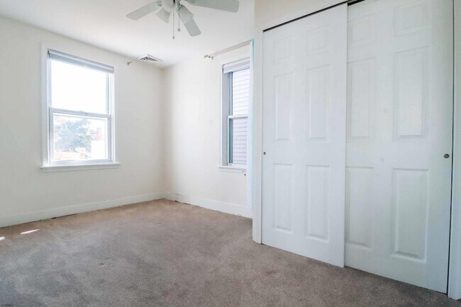 Building Photo - 129 N Derby Ave