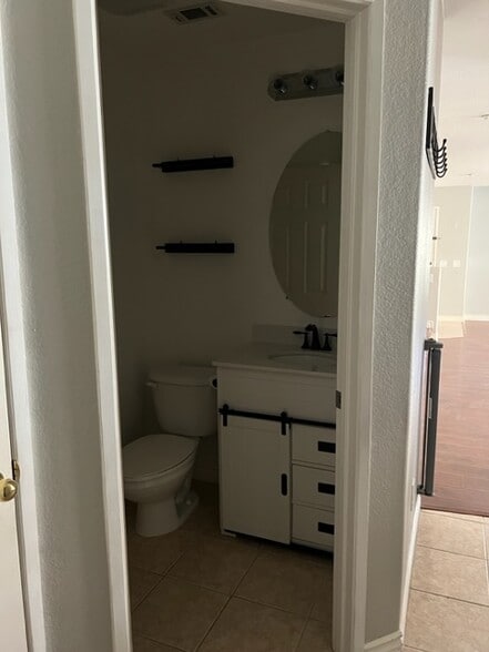 Building Photo - 25792 Iris Ave