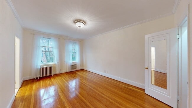 Building Photo - 311 Tappan St
