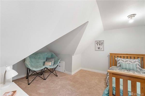 Building Photo - 3711 N 30th St