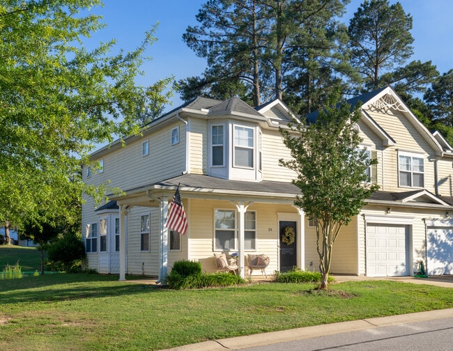 Building Photo - Fort Bragg On Post Housing