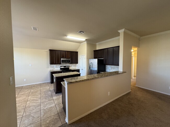 Building Photo - 5607 Markham Dr