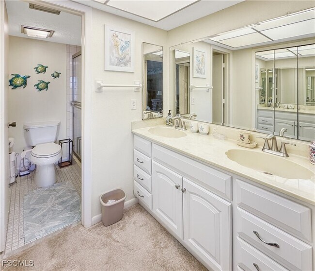 Building Photo - 4034 SE 12th Ave