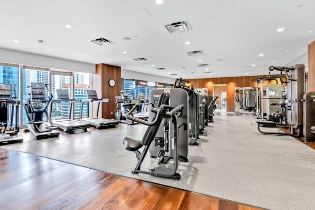 Building Photo - 1300 S Miami Ave