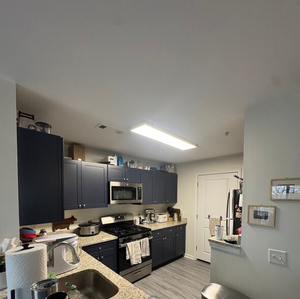 Building Photo - 33202 Town Green Dr