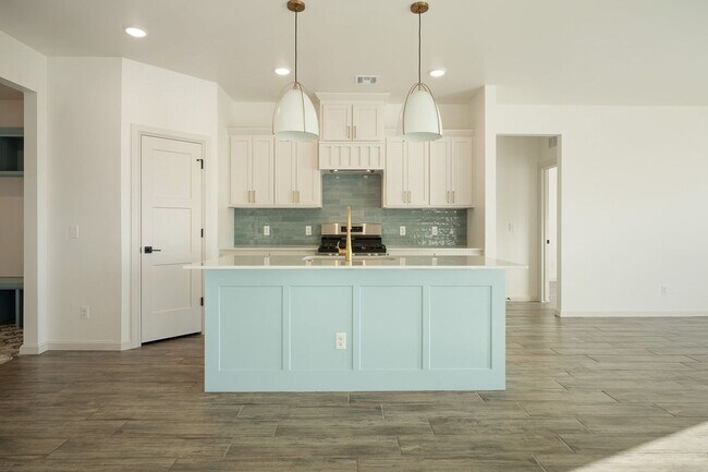 Building Photo - 5017 Misty Wood Ln