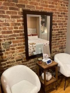 Building Photo - 158 Cottage St