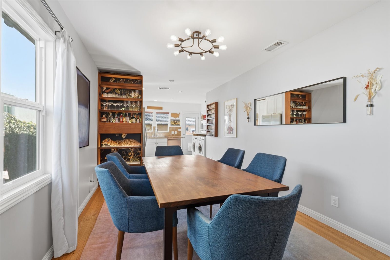 Building Photo - 4312 W 59th St