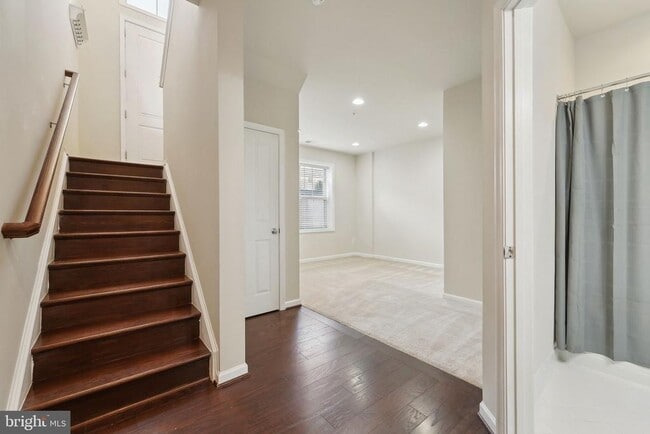 Building Photo - 13706 Petrel St