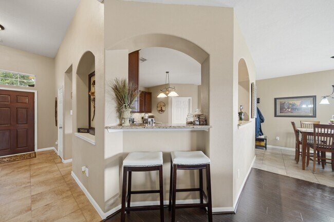 Building Photo - 4462 Gerona St
