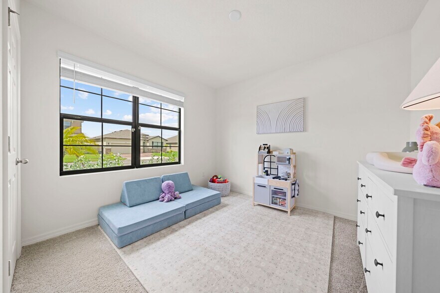 Building Photo - 1893 Capital Dr SE