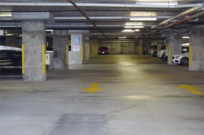 Building Photo - 3339 Virginia St