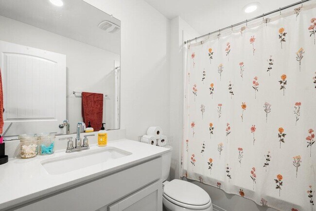 Building Photo - 151 Galanthus Ct