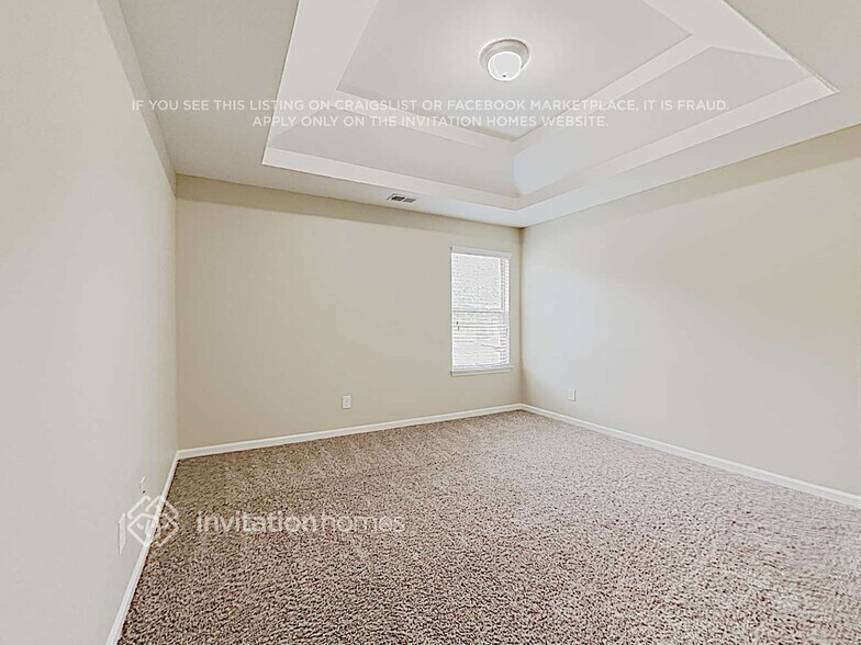 Building Photo - 239 Silver Oak Dr