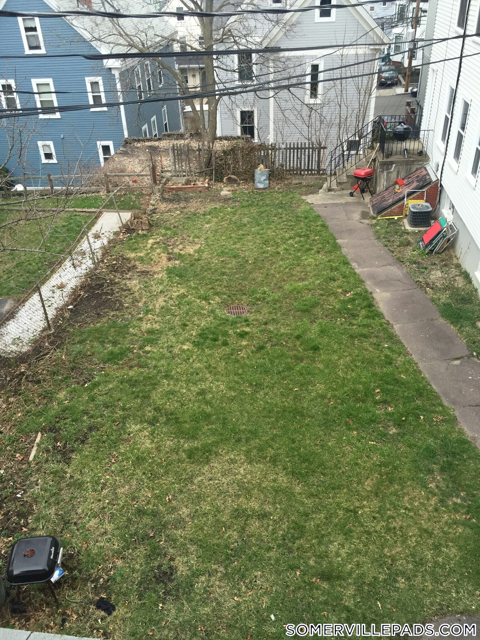 Building Photo - 28 A Cherry St