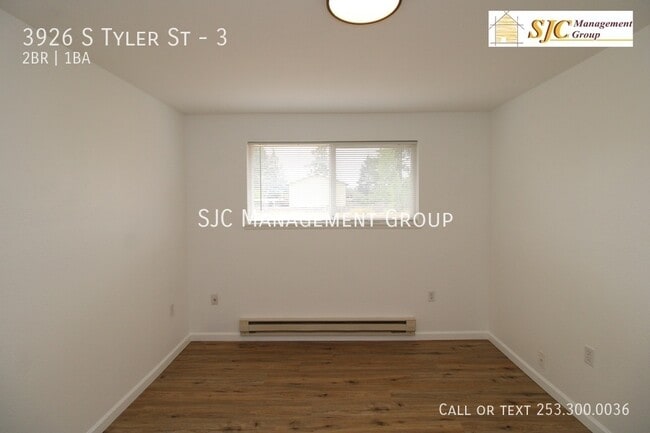 Building Photo - 3926 S Tyler St