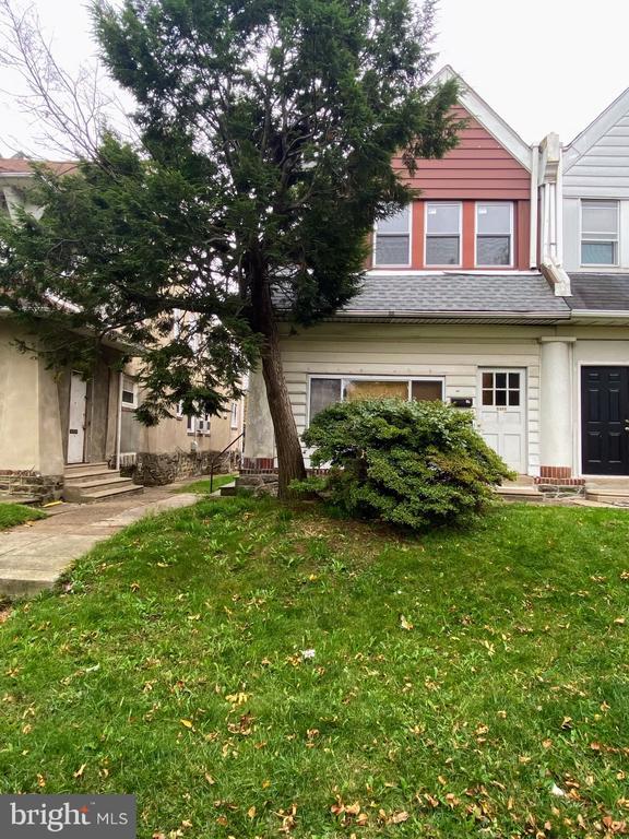 Building Photo - 5111 E Roosevelt Blvd