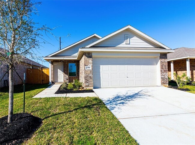 Building Photo - 7351 Gorrion Dr