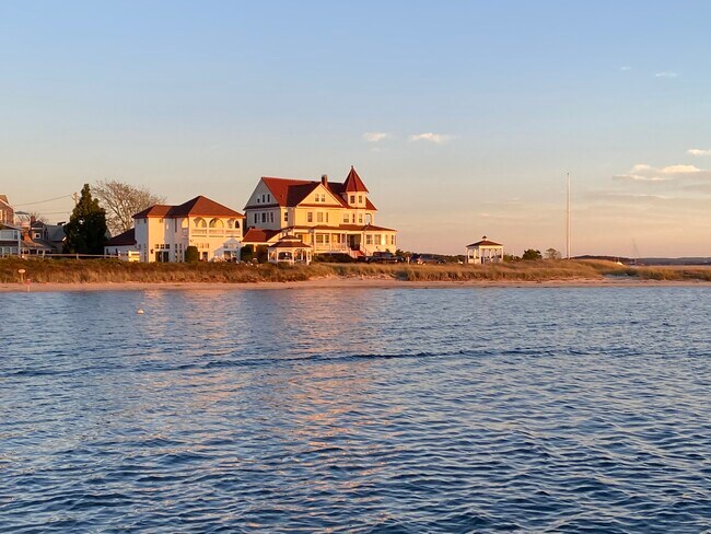Perfect Daily Sunsets. - 175 Onset Ave