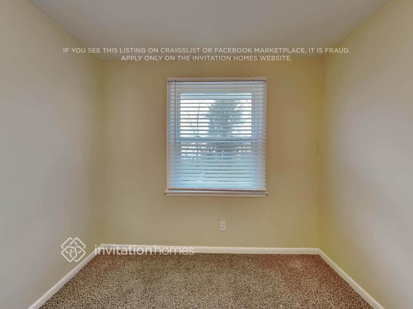 Building Photo - 7944 Stallion Dr